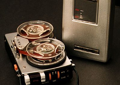 1964 Aiwa Portable Tape Recorder TP-60R - aiwatp60